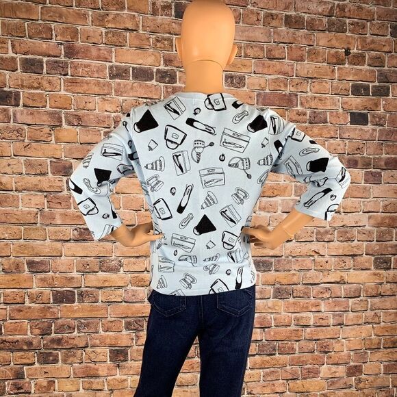 SOFT! Print Sweater  - Picture 3 of 4